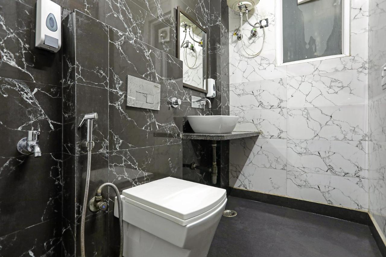 Fabhotel White House Bnb - Nr Yashobhoomi Convention Centre دلهي المظهر الخارجي الصورة